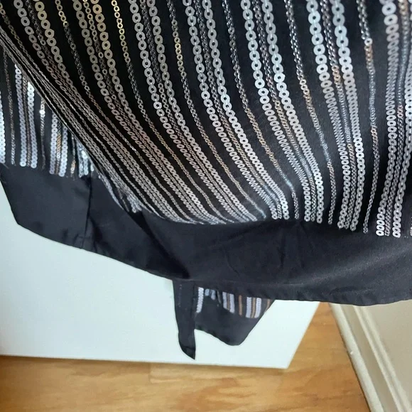 silver sequin wrap dress / duster - Picture 5 of 6